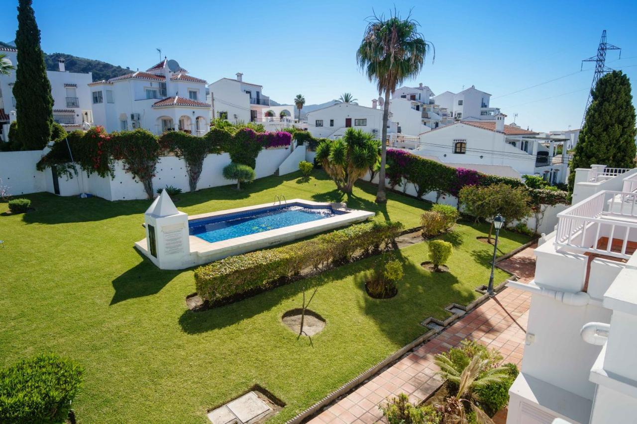 Villa Angie Nerja Exterior photo