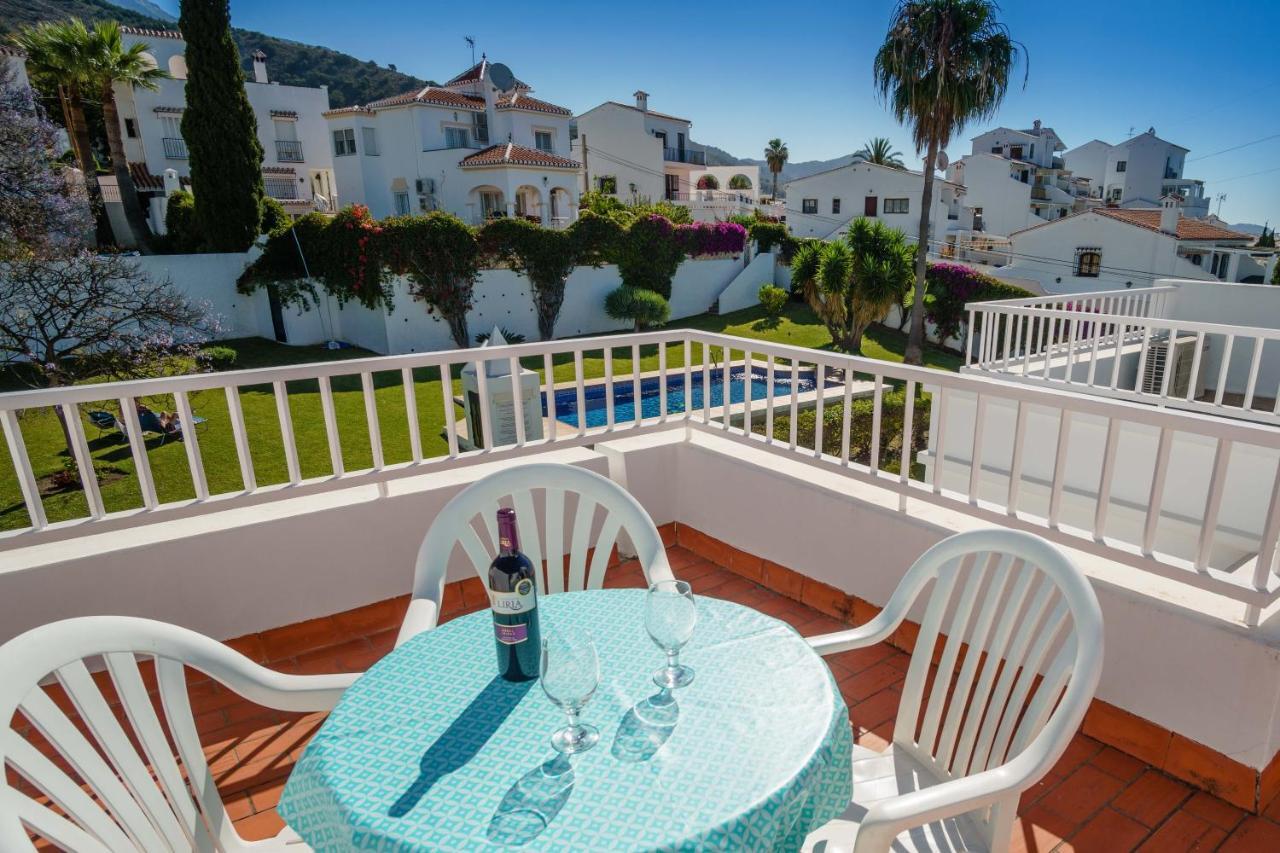 Villa Angie Nerja Exterior photo